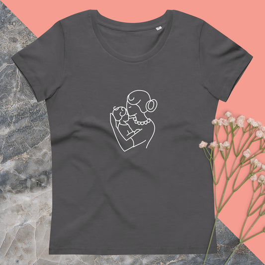 Women's fitted eco tee Mum baby hug